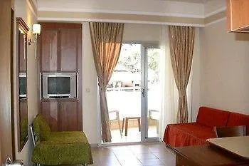 Club World Apartmán İçmeler